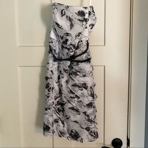 WHBM black and White Floral Dress